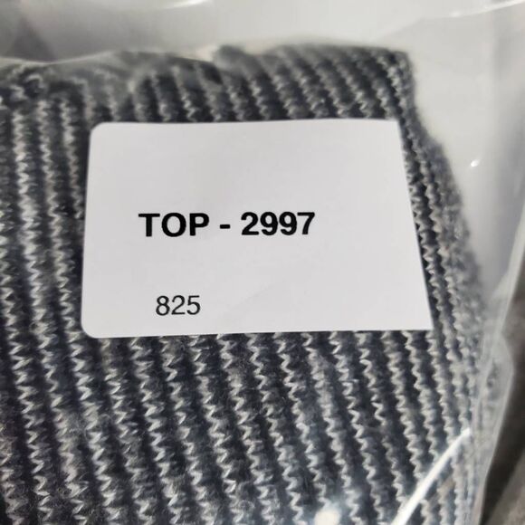 Maurices Women’s Lace-Up Hoodie Sweater Gray Striped Long Sleeve Size 0x - Picture 12 of 12